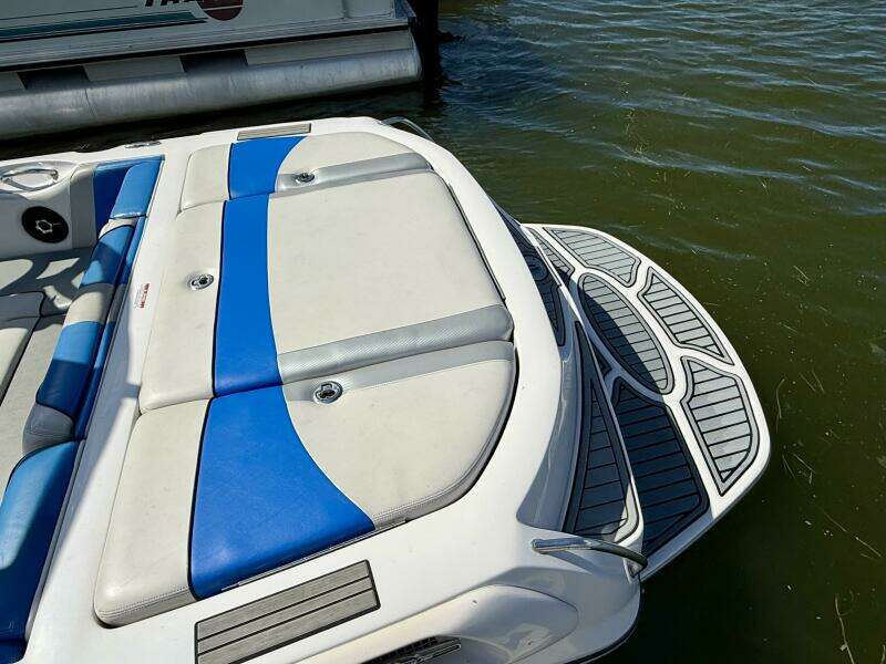 21ft Correct Craft Yacht For Sale