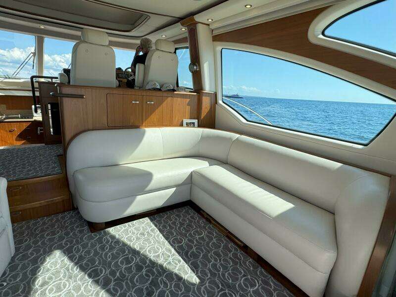 58ft Tiara Yachts Yacht For Sale