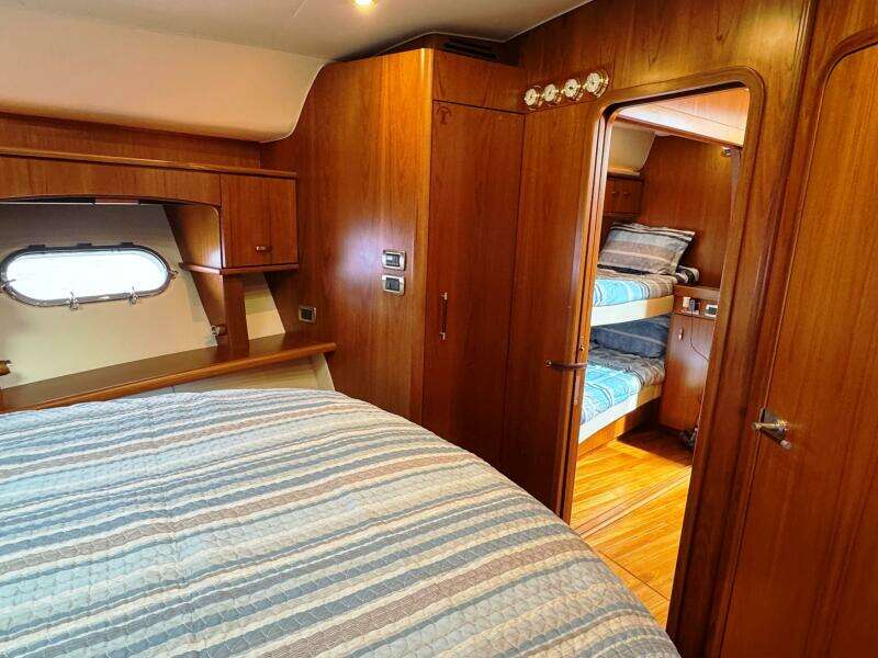 58ft Tiara Yachts Yacht For Sale