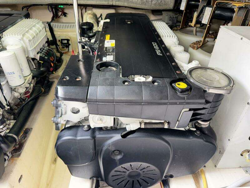 58ft Tiara Yachts Yacht For Sale