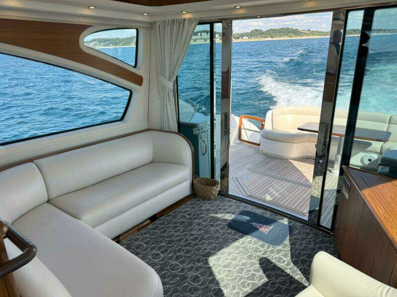 58ft Tiara Yachts Yacht For Sale