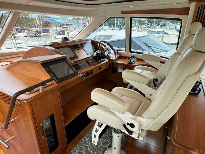 58ft Tiara Yachts Yacht For Sale