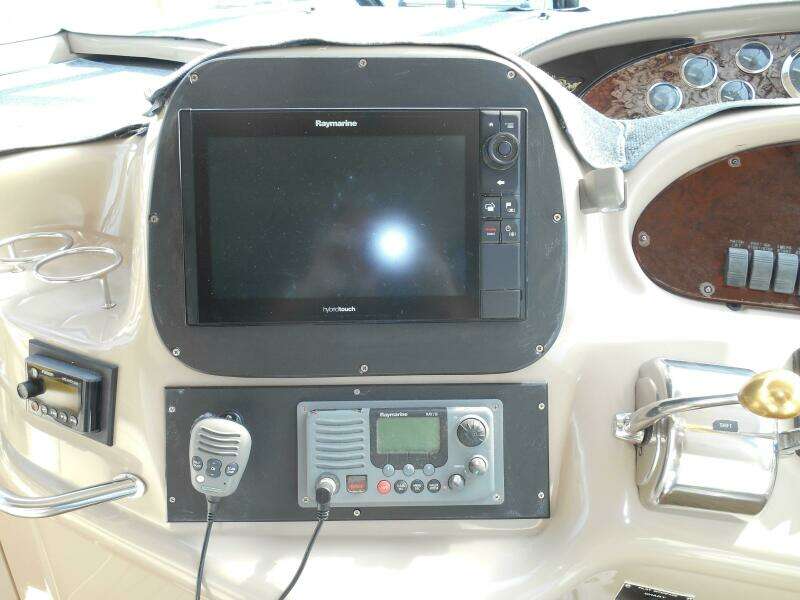 Cygnus 41ft Sea Ray Yacht For Sale