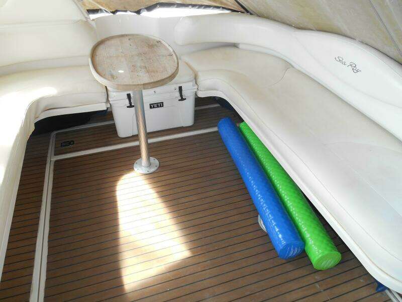Cygnus 41ft Sea Ray Yacht For Sale