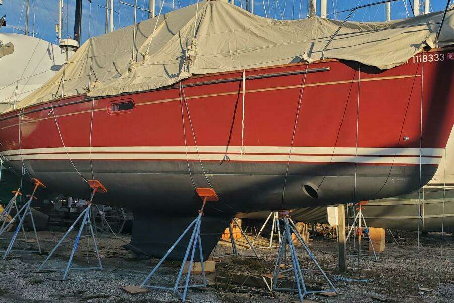 Anikitos 42ft Moody Yacht For Sale