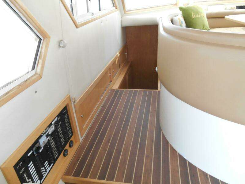 Lucky 39ft Californian Yacht For Sale