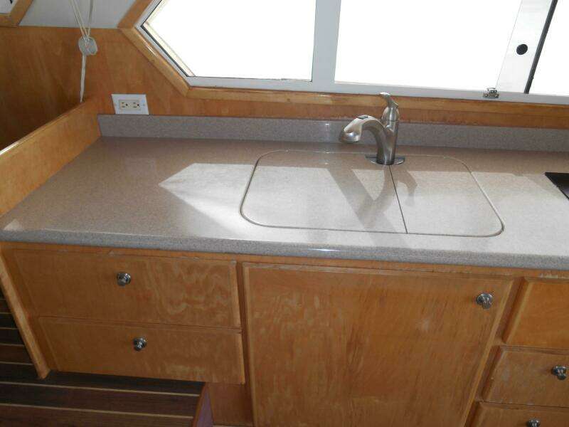 Lucky 39ft Californian Yacht For Sale