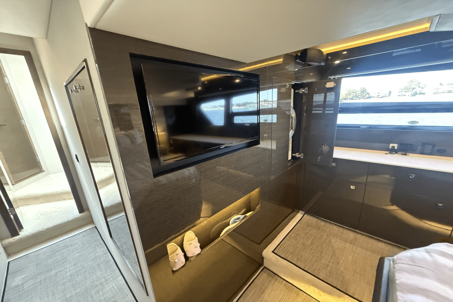50ft Cruisers Yachts Yacht For Sale