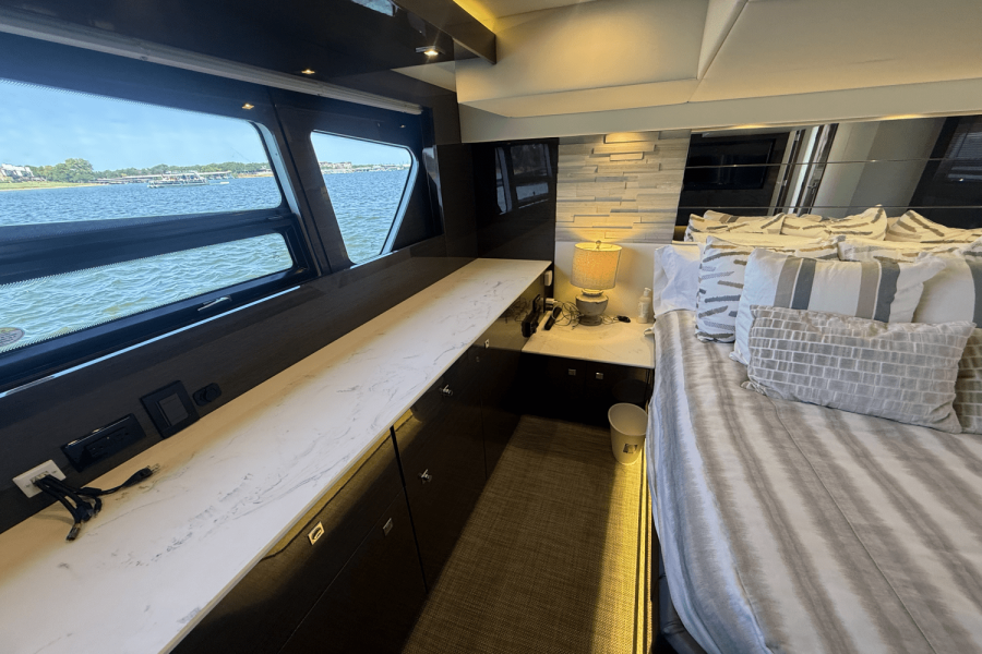 50ft Cruisers Yachts Yacht For Sale
