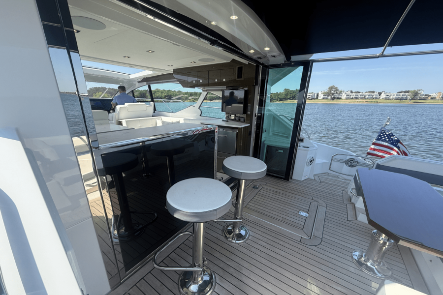 50ft Cruisers Yachts Yacht For Sale