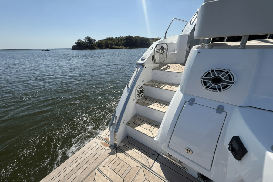 50ft Cruisers Yachts Yacht For Sale