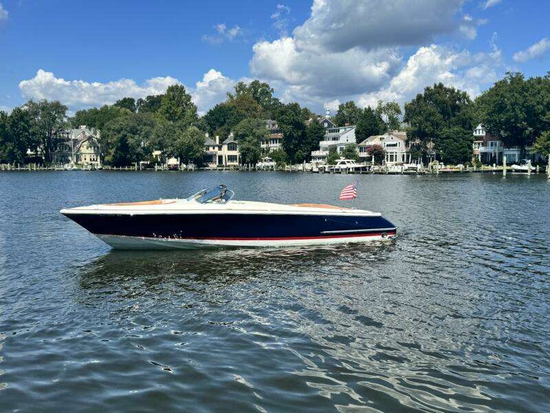 28ft Chris Craft Yacht For Sale