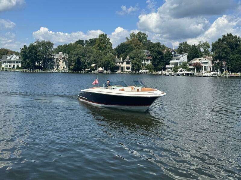 28ft Chris Craft Yacht For Sale