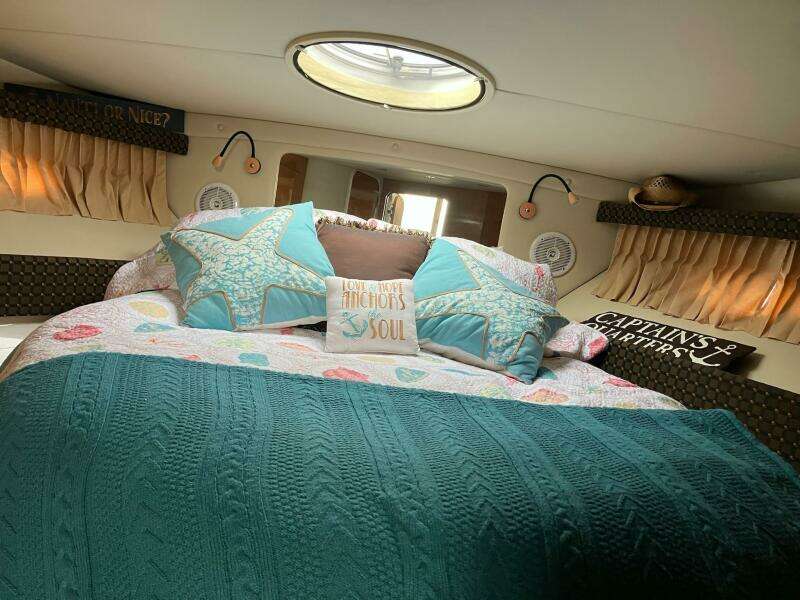 25 Knots 41ft Regal Yacht For Sale