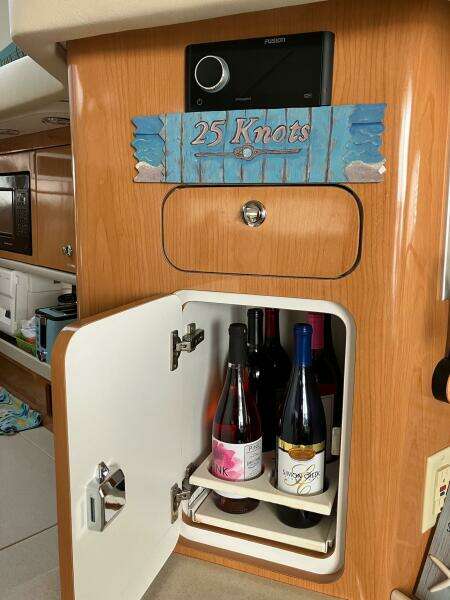 25 Knots 41ft Regal Yacht For Sale