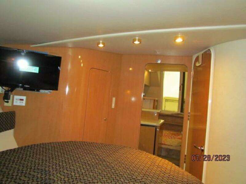25 Knots 41ft Regal Yacht For Sale