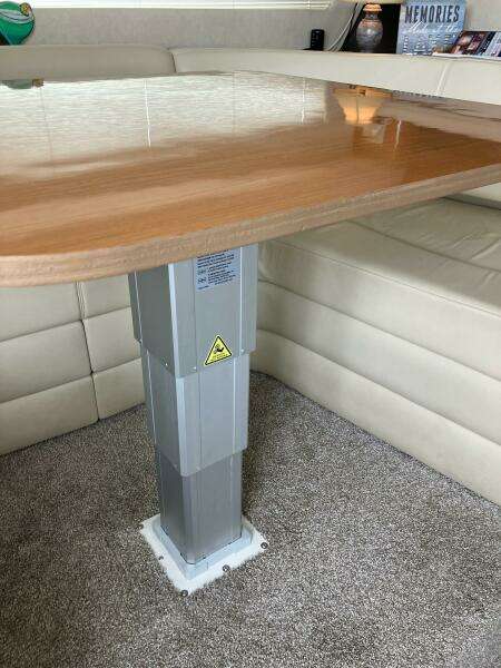25 Knots 41ft Regal Yacht For Sale
