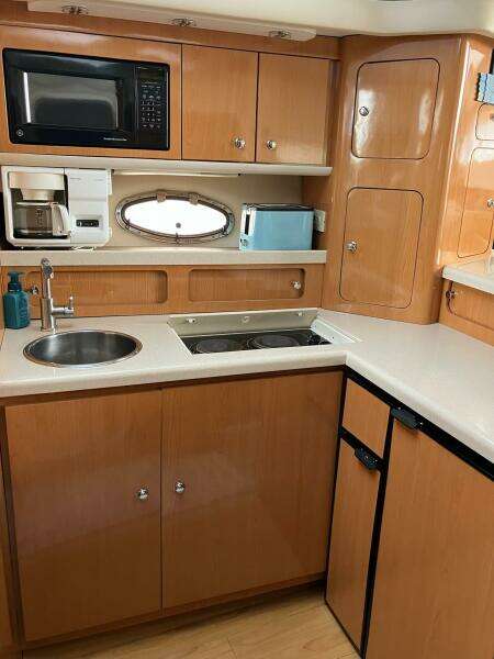 25 Knots 41ft Regal Yacht For Sale