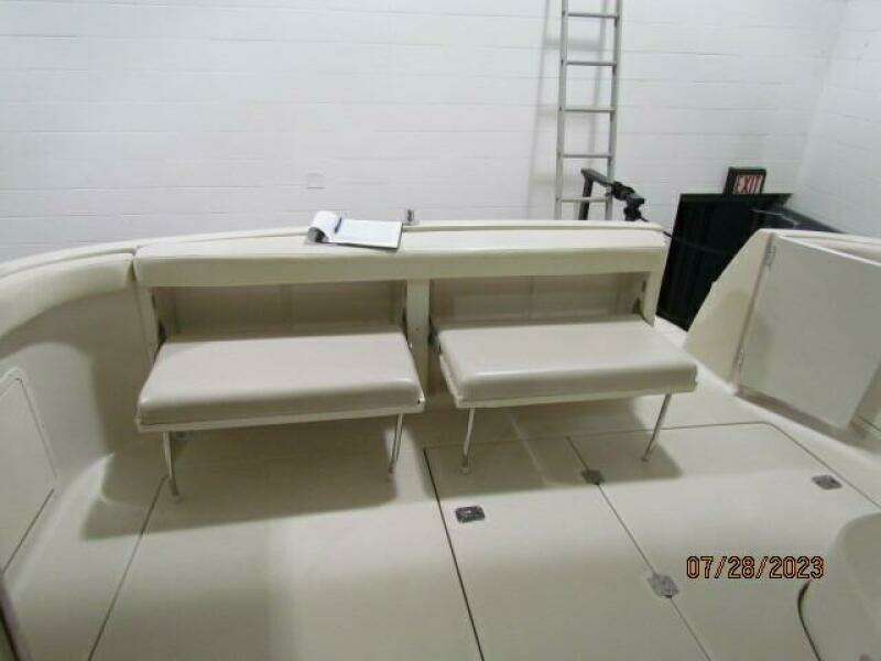 25 Knots 41ft Regal Yacht For Sale