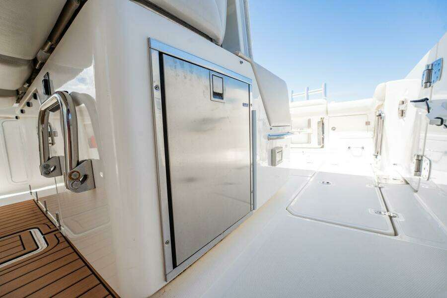 Crushed It 38ft Boston Whaler Yacht For Sale