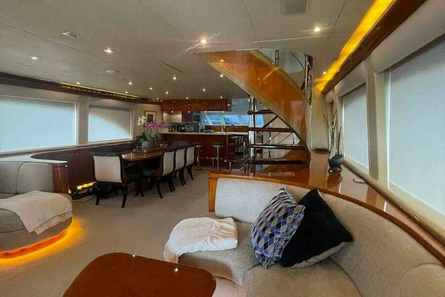 92ft Cheoy Lee Yacht For Sale