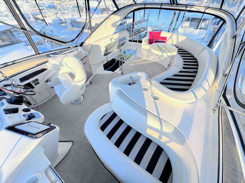 39ft Meridian Yacht For Sale