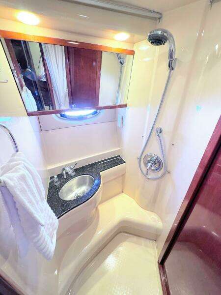 39ft Meridian Yacht For Sale