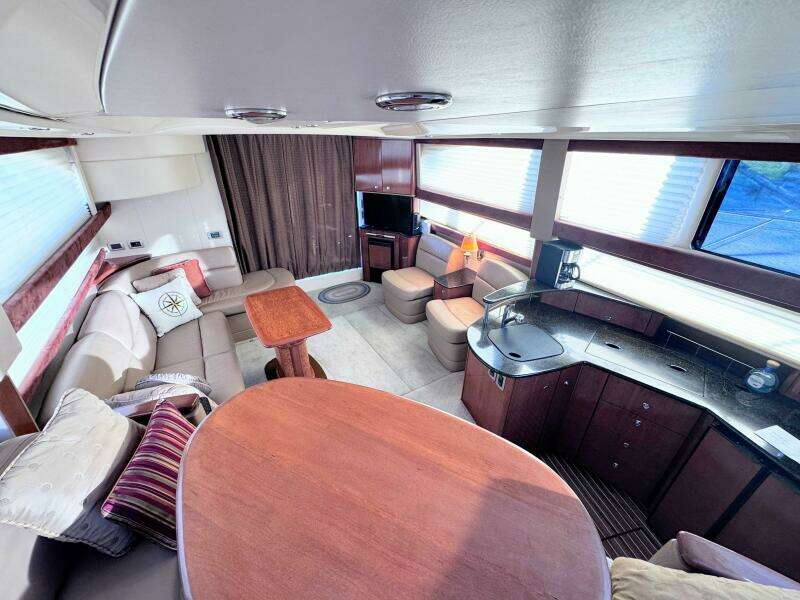 39ft Meridian Yacht For Sale