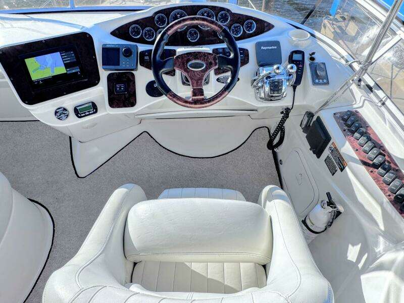 39ft Meridian Yacht For Sale