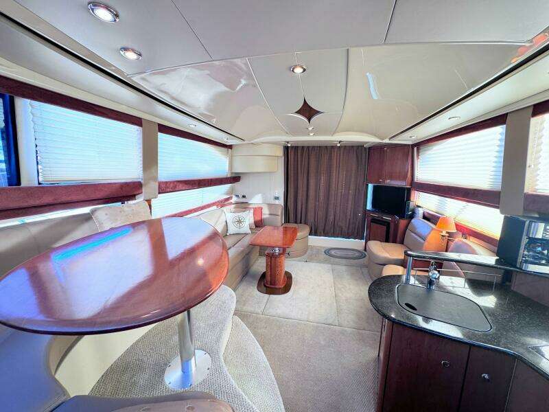 39ft Meridian Yacht For Sale