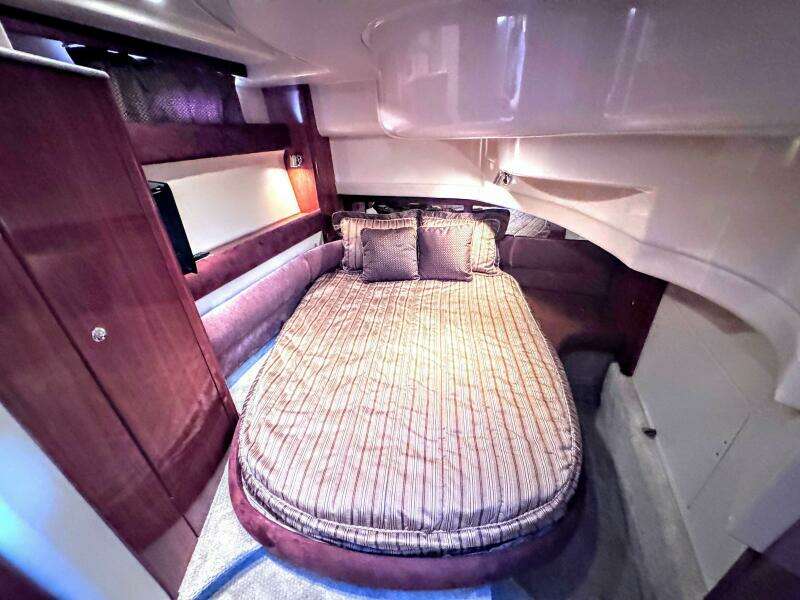 39ft Meridian Yacht For Sale