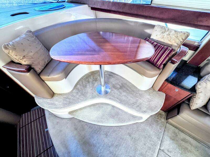 39ft Meridian Yacht For Sale