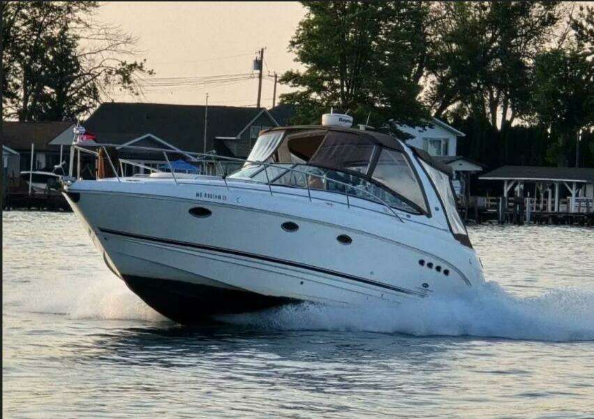 35ft Chaparral Yacht For Sale