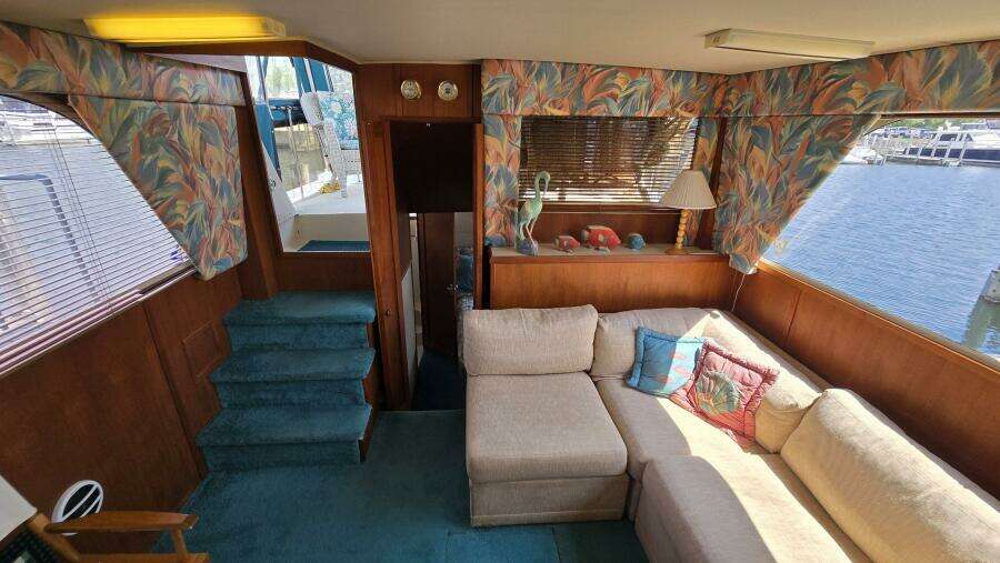 36ft Chris Craft Yacht For Sale