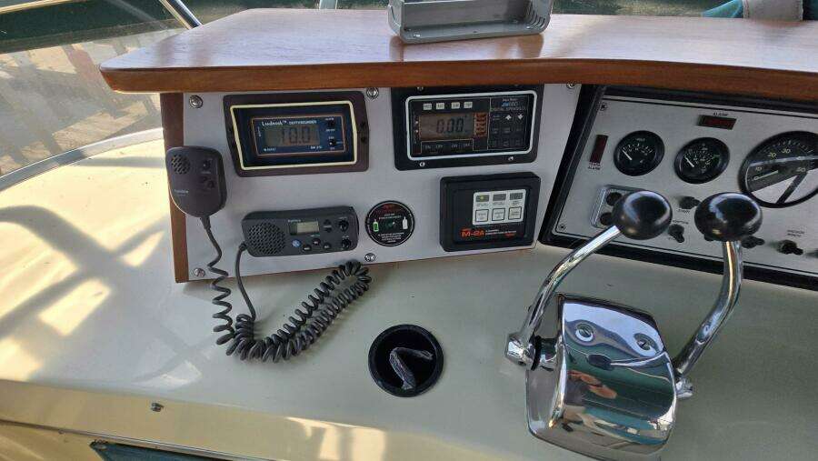 36ft Chris Craft Yacht For Sale