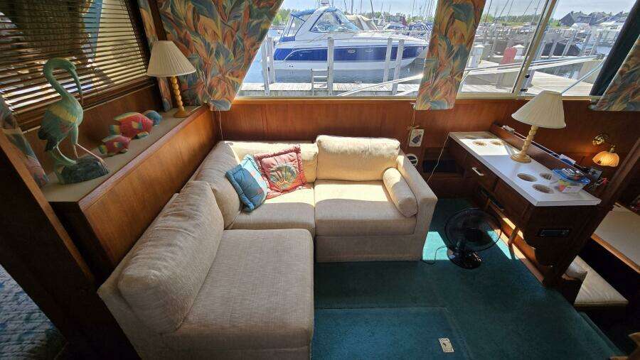 36ft Chris Craft Yacht For Sale
