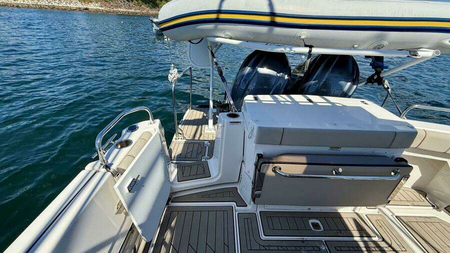 Frisky 37ft Cutwater Yacht For Sale
