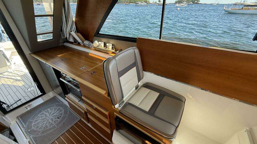 Frisky 37ft Cutwater Yacht For Sale