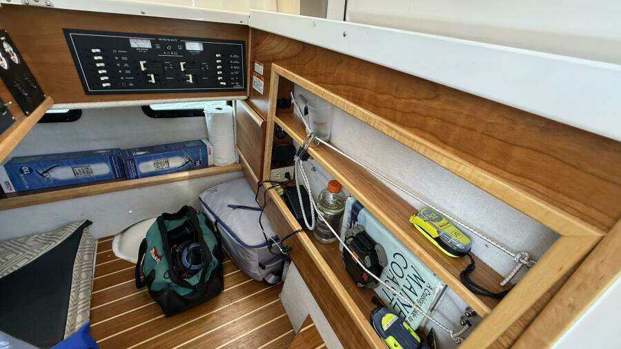 Frisky 37ft Cutwater Yacht For Sale