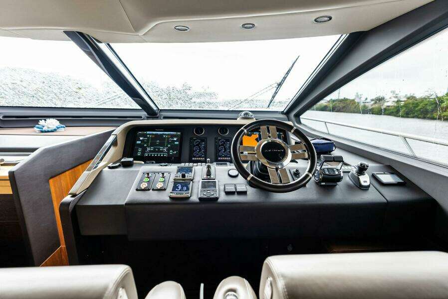 72ft Azimut Yacht For Sale