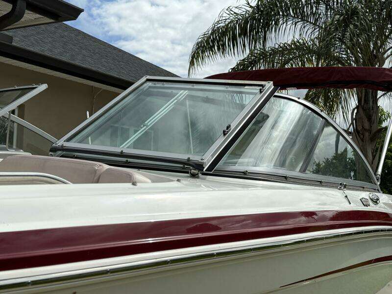 23ft Chaparral Yacht For Sale