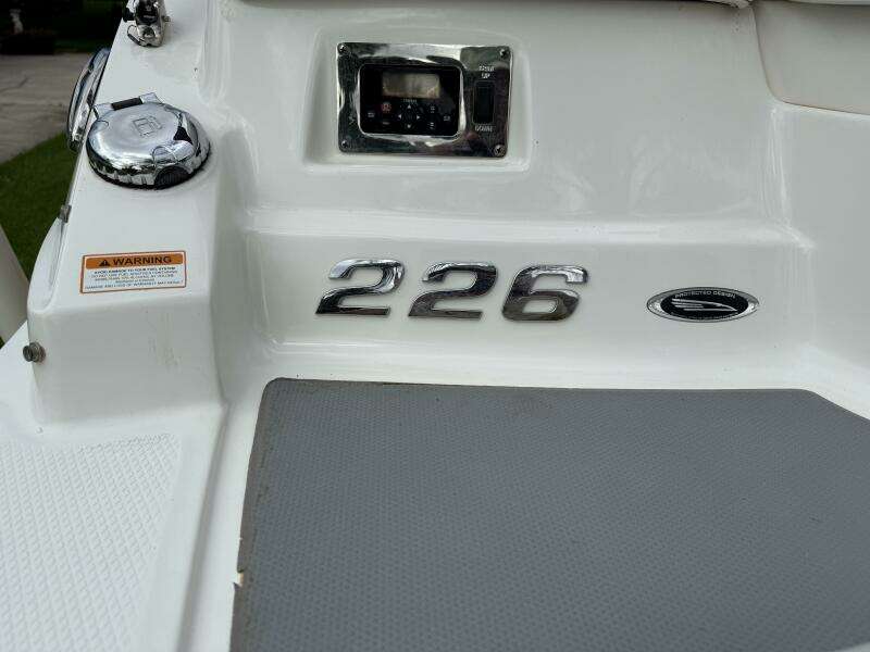 23ft Chaparral Yacht For Sale