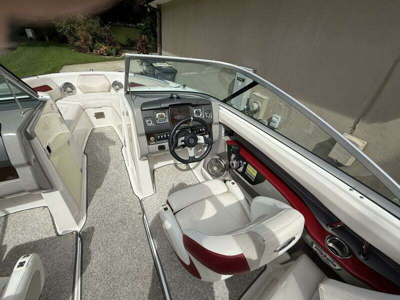 23ft Chaparral Yacht For Sale