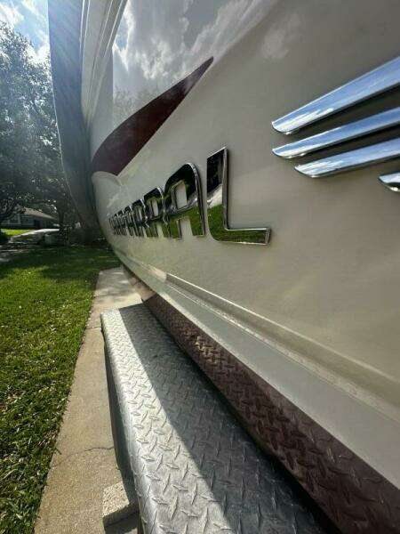 23ft Chaparral Yacht For Sale