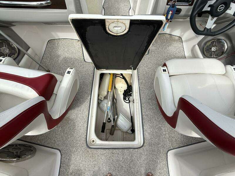 23ft Chaparral Yacht For Sale