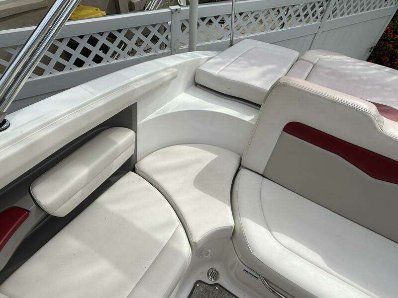 23ft Chaparral Yacht For Sale