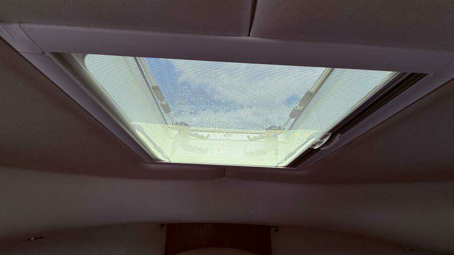 Tova 32ft Legacy Yacht For Sale