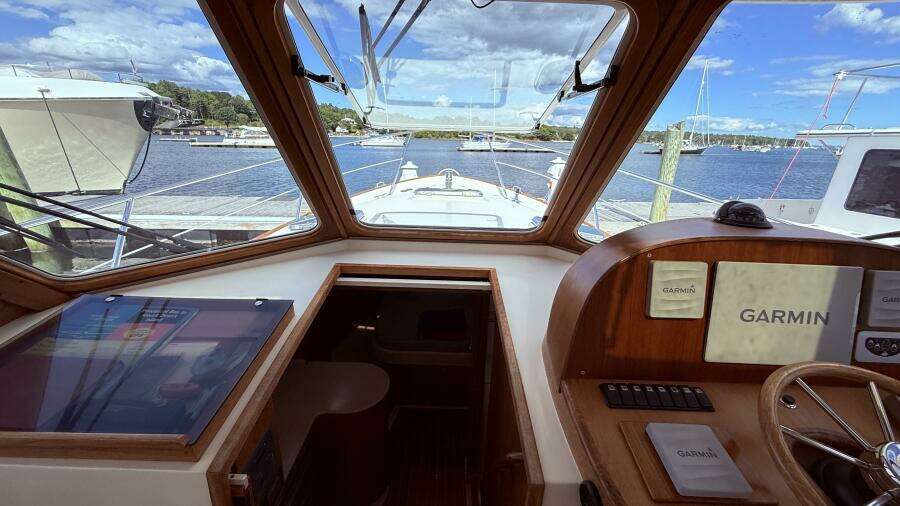 Tova 32ft Legacy Yacht For Sale