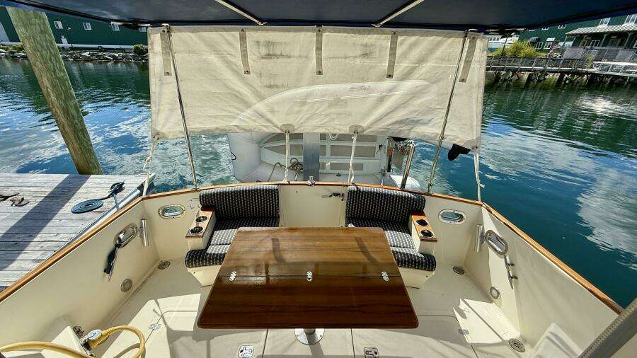 Tova 32ft Legacy Yacht For Sale