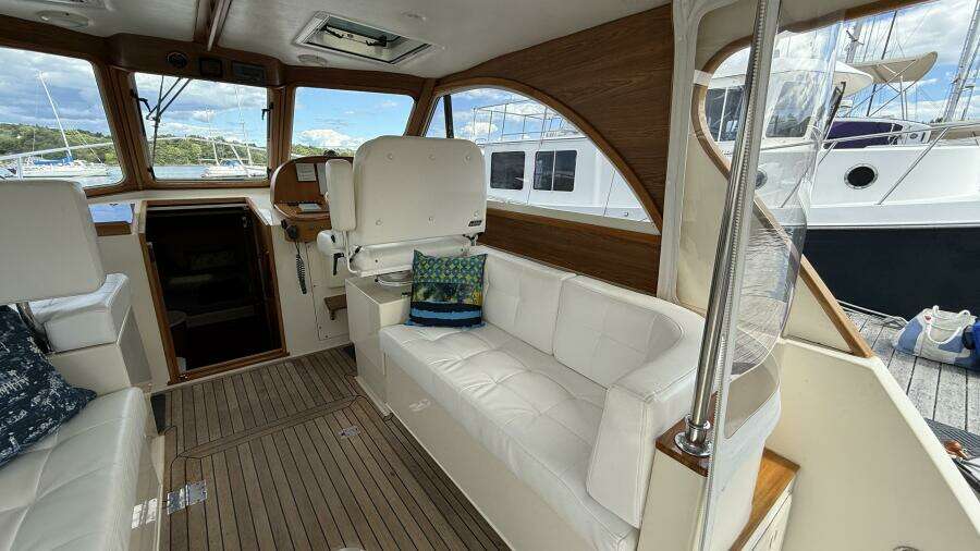 Tova 32ft Legacy Yacht For Sale